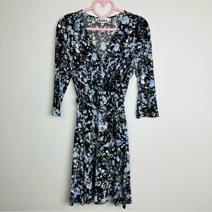 Leota Reye Jersey Black and Light Blue Splatter Dress Size PM